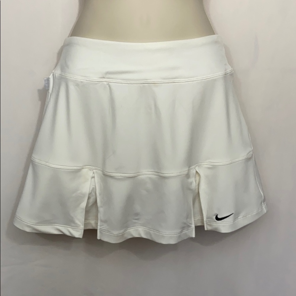 Nike tennis skirt